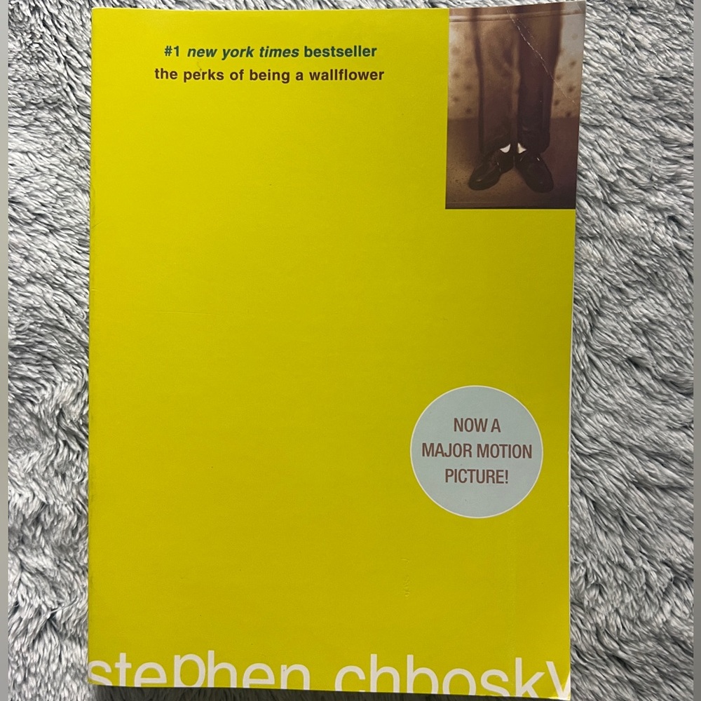 Must-Read Book Bundle - Picture 4 of 7